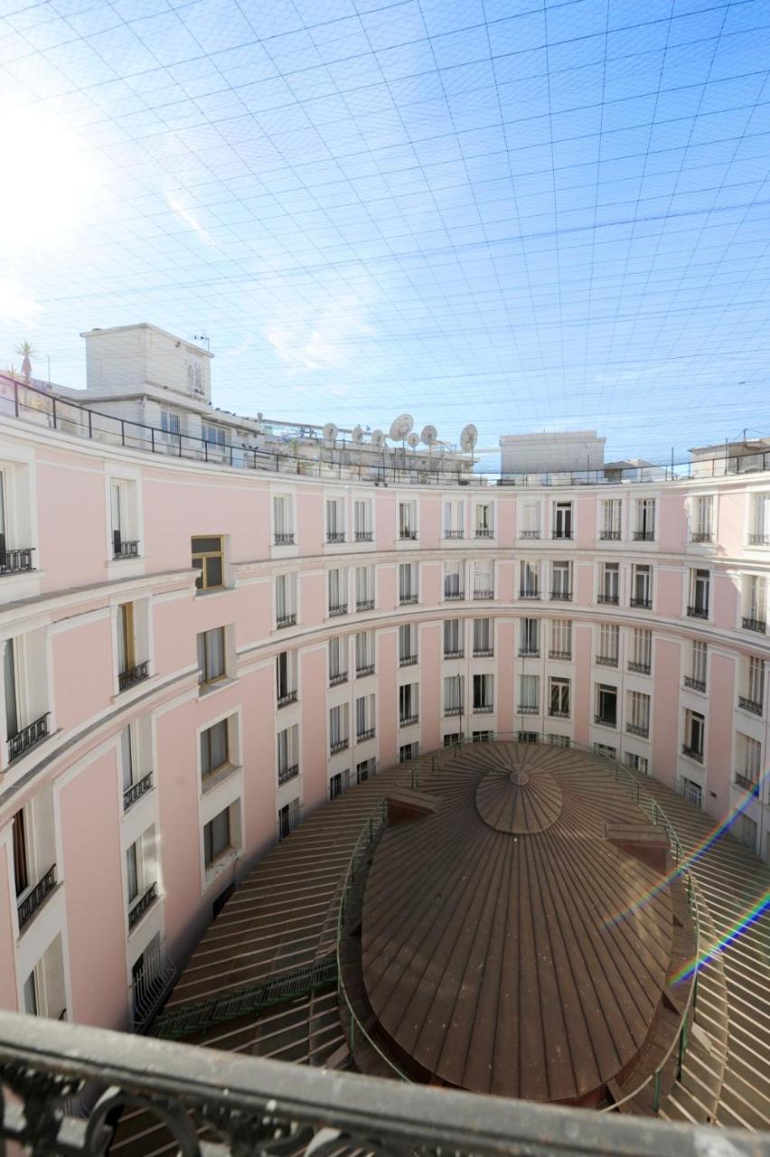 Imperial Res. Negresco Five Stars Holiday House Nice Exterior photo